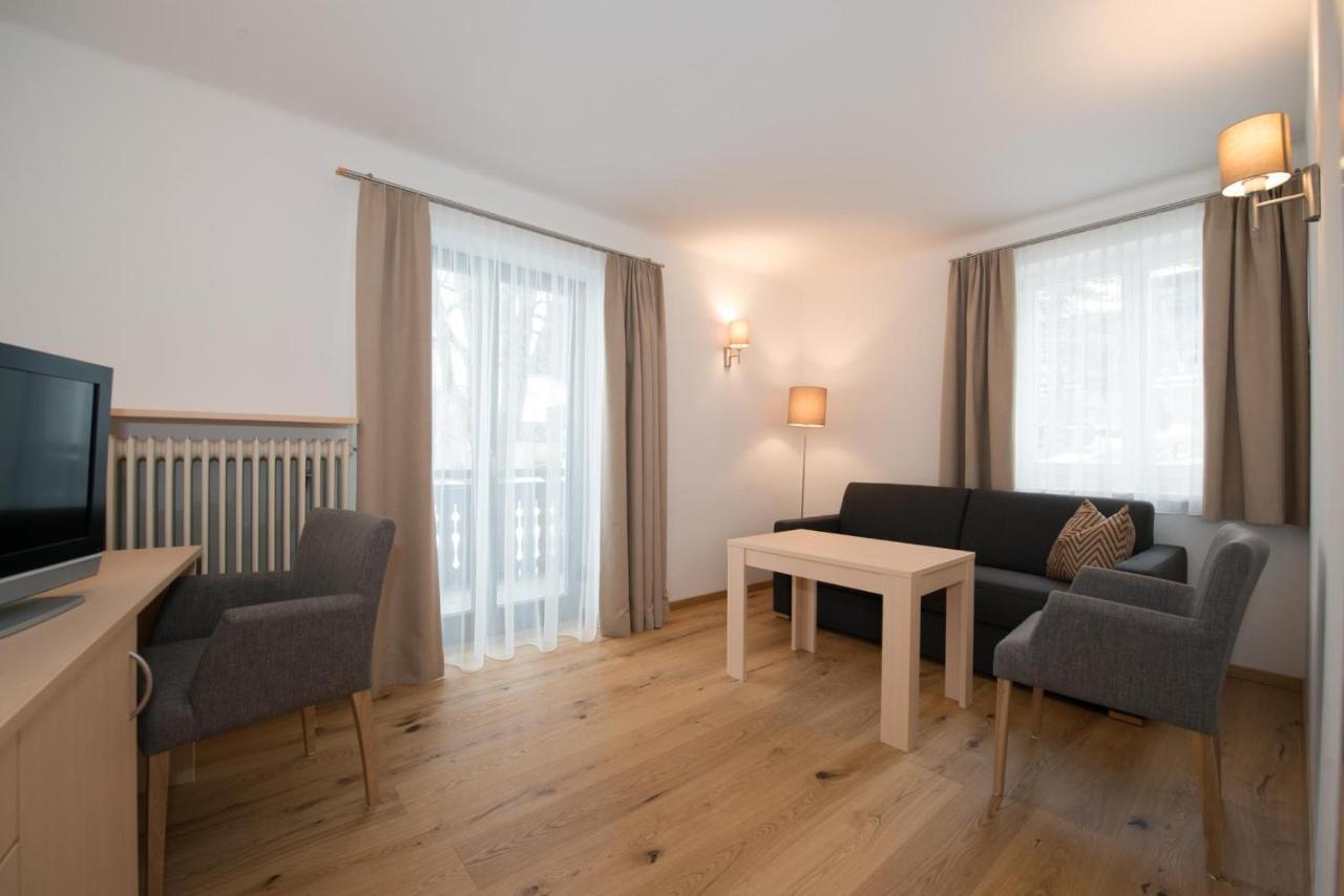 Hotel Lipeter & Bergheimat Вайсензее Екстериор снимка